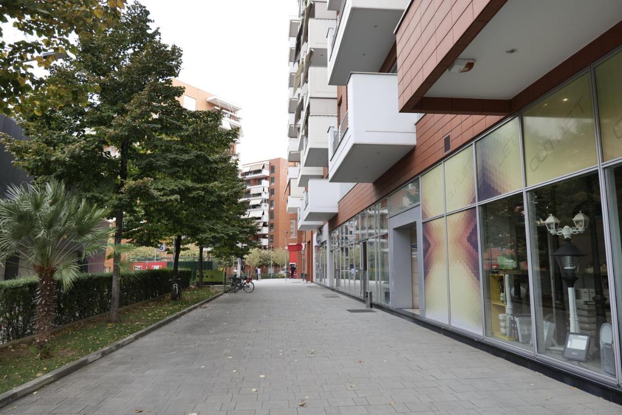 Luxury Condo In Tiranë Luaran gambar
