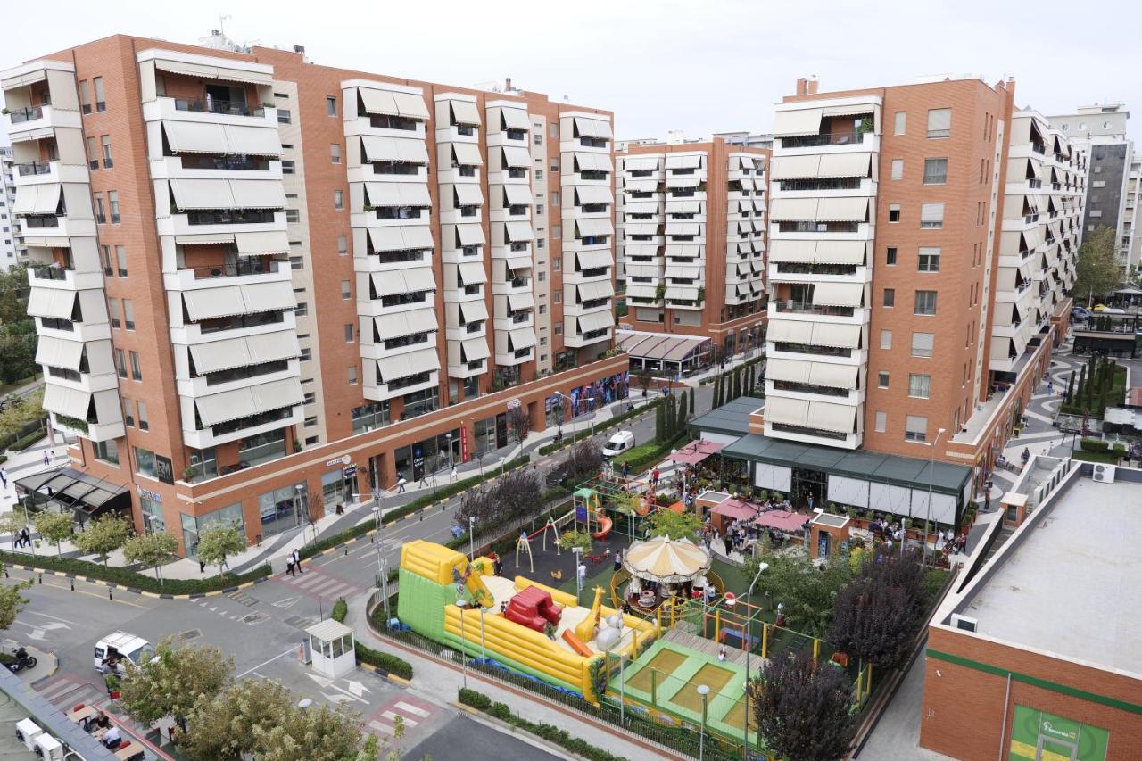 Luxury Condo In Tiranë Luaran gambar